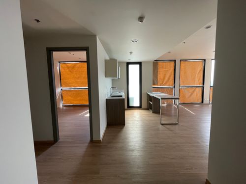 [RARE ITEM] The Issara Sathorn 3BR ชั้นสูง วิวโค้งน้ำบางกะเจ้า ที่จอดรถ 100% ใจกลางถนนจันทน์-สาทร สัมผัสประสบการณ์การอยู่อาศัยที่เหนือระดับ กับยูนิตตำแหน่งสวยที่สุดในโครงการ คอนโด High Rise ระดับ Luxury บนทำเลศักยภาพ “ถนนจันทน์“ เชื่อมต่อสีลม-สา