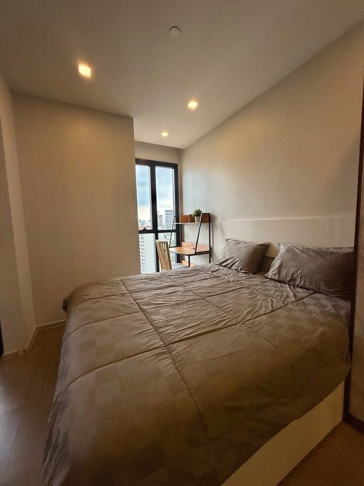 For Rent : แอชตัน อโศก 1ห้องนอน 1ห้องน้ำ ห้องสวย เฟอร์นิเจอร์ครบ พร้อมเข้าอยู่ – รูปที่ 4