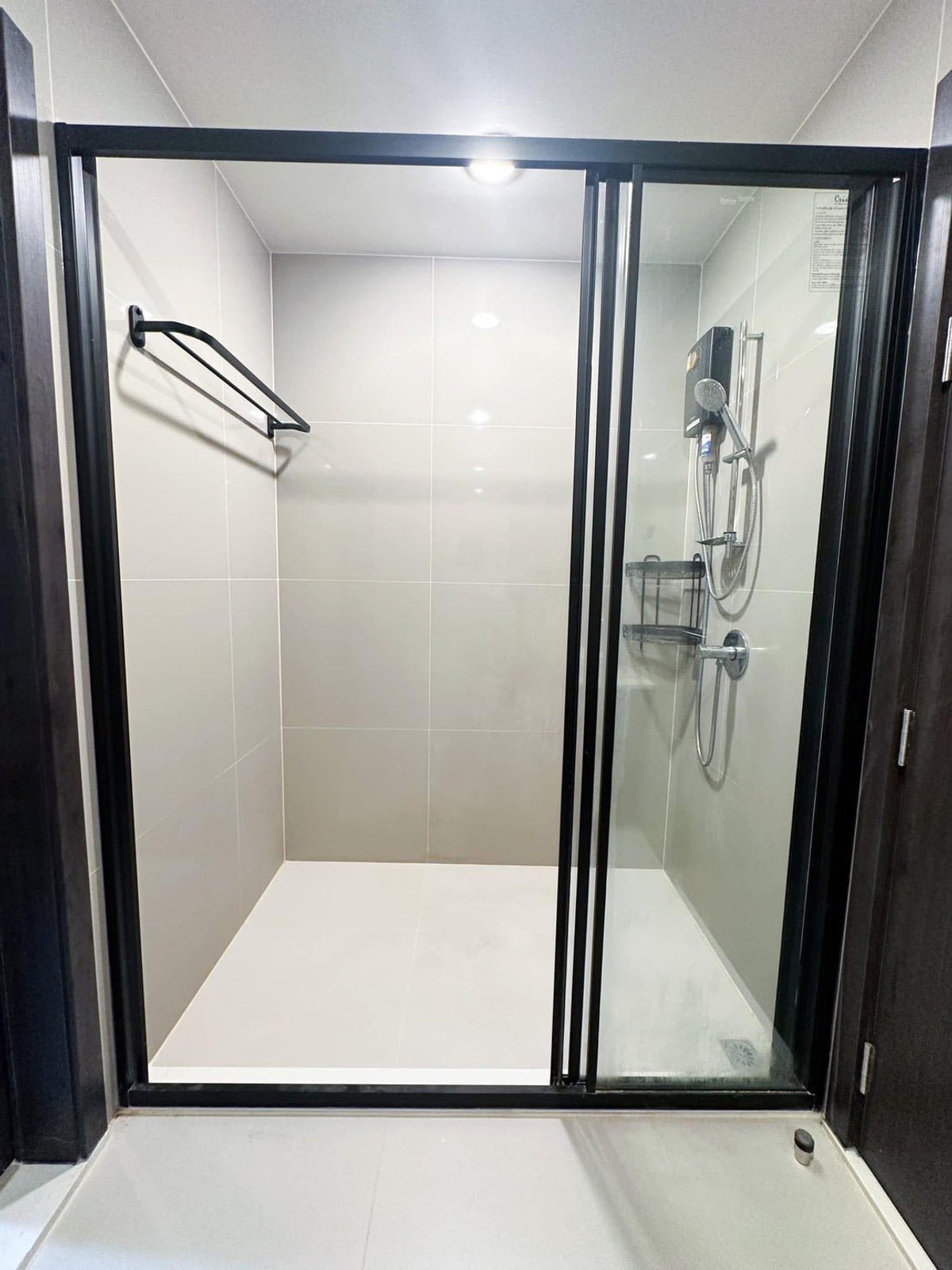 For Rent : XT Huaikhwang MRT Huaikhwang 70m 1ห้องนอน 1ห้องน้ำ ห้องสวย เฟอร์นิเจอร์ครบ พร้อมเข้าอยู่ – รูปที่ 4
