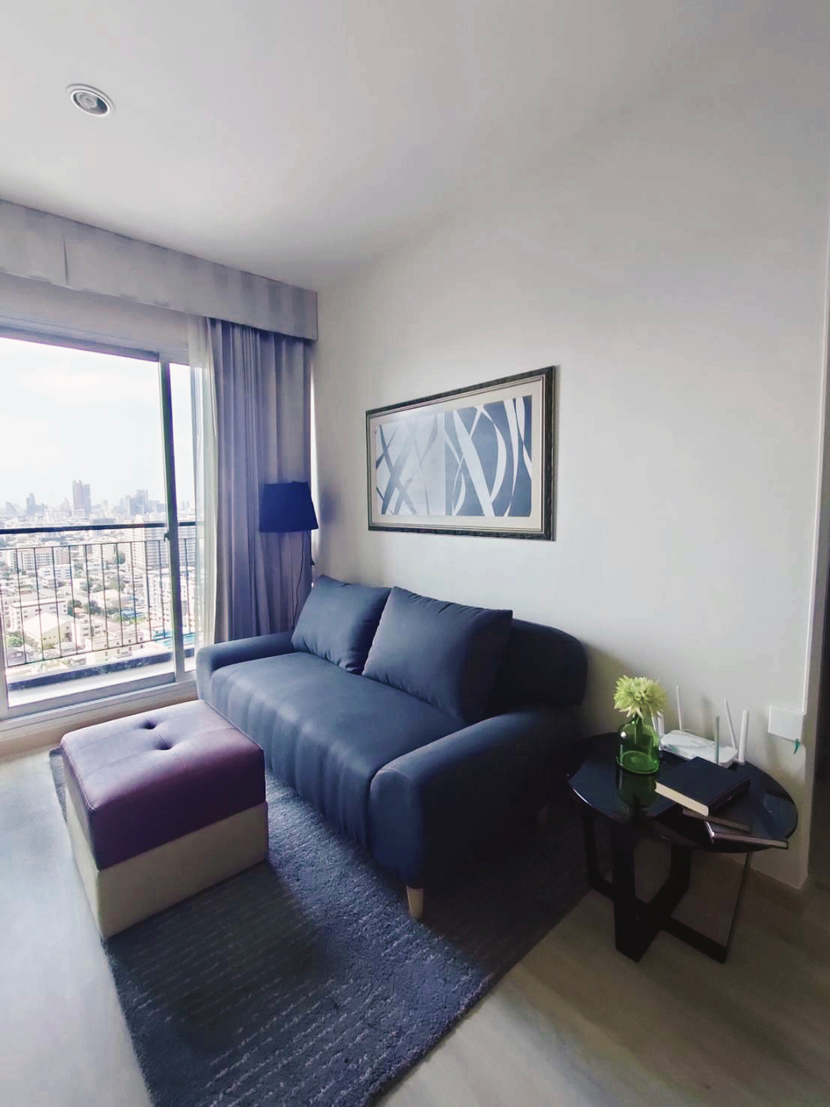 For Rent :  Life รัชดาภิเษก 2ห้องนอน 2ห้องน้ำ ห้องสวย เฟอร์นิเจอร์ครบ พร้อมเข้าอยู่ – รูปที่ 2