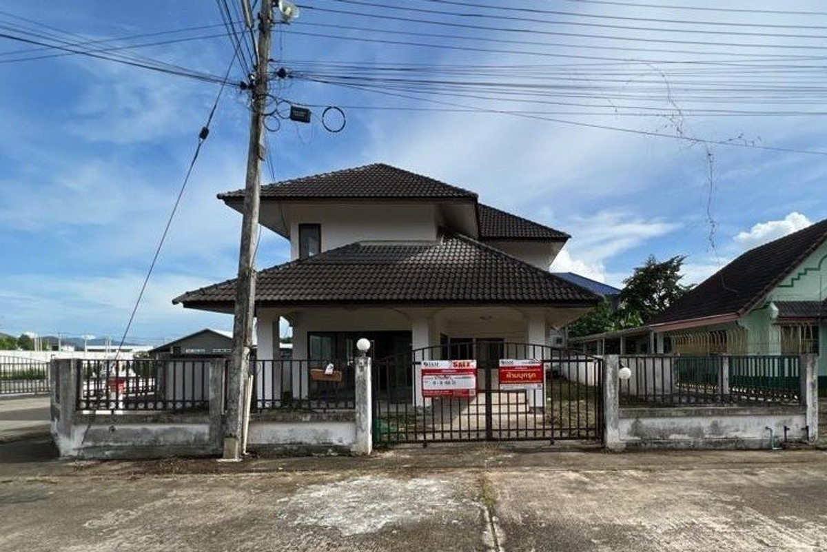 Single detached corner house for sale, large area 68.00 sq m, Hillside Home Village 2, San Kamphaeng, Chiang Mai, special price, suitable for a large family. Single detached corner house for sale, large area 68.00 sq m, Hillside Home Village 2, San Kamphaeng, Chiang Mai, special price, suitable for a large family.