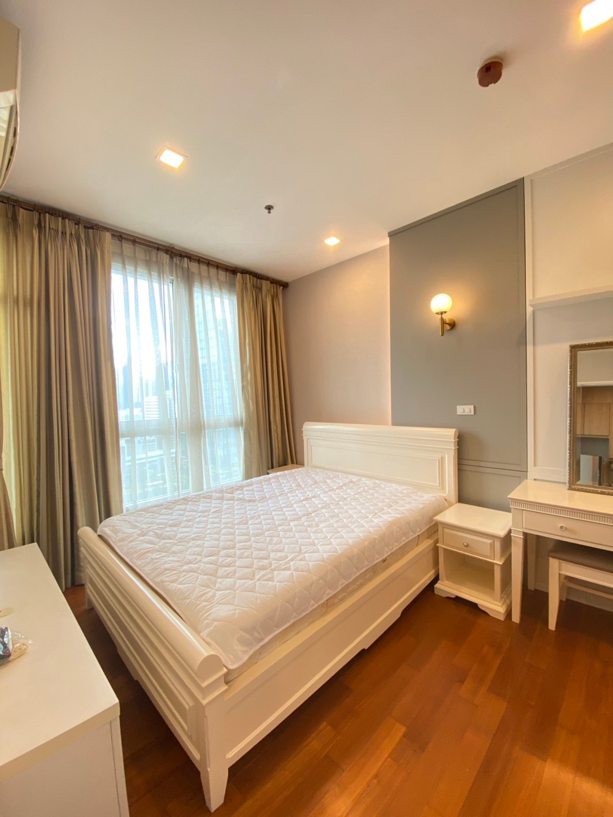 🍁New Room , Ivy Sathon Soi10 1bed 41 Sqm Fullyfurnish 20,000🍁