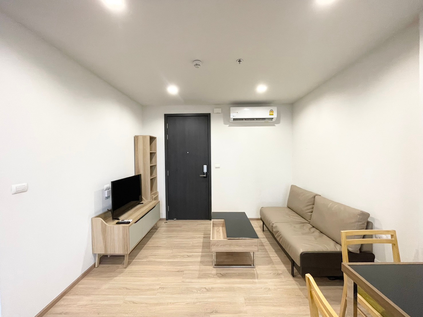 The Base Garden Rama 9 🌟PN-00005185🌟 The Base Garden Rama 9 🌟PN-00005185🌟