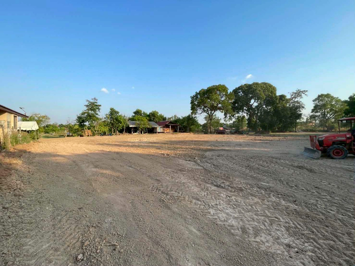 Large plot of land for sale Ban Thung Khun Noi, Ubon Ratchathani ** only 1.5 million baht, free transfer ** (N.2028) Large plot of land for sale Ban Thung Khun Noi, Ubon Ratchathani ** only 1.5 million baht, free transfer ** (N.2028)