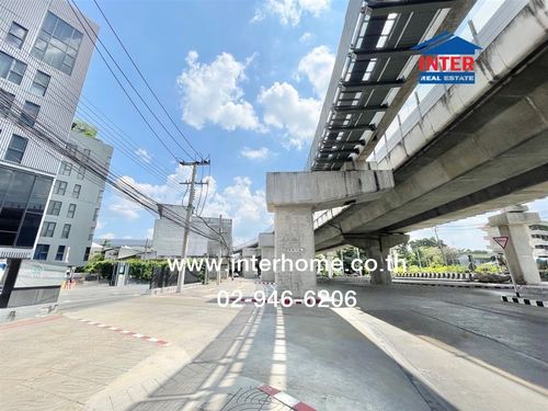 Condominium 42.44 sq m. Modiz Interchange Next to BTS Wat Si Mahathat Station, Ramintra Road, Phahon Yothin Road, Bang Khen District, Bangkok.