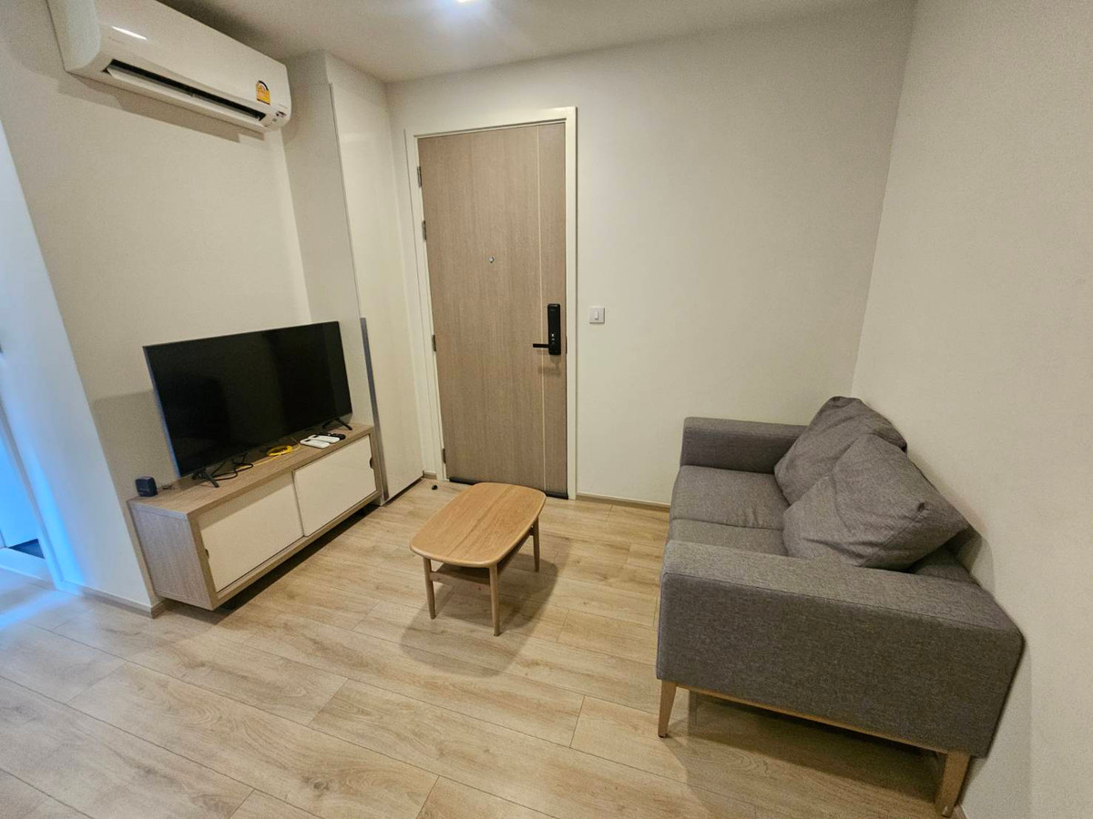 "Rent 1 bedroom, 1 bathroom, Chambers On Nut Station. "Rent 1 bedroom, 1 bathroom, Chambers On Nut Station.
