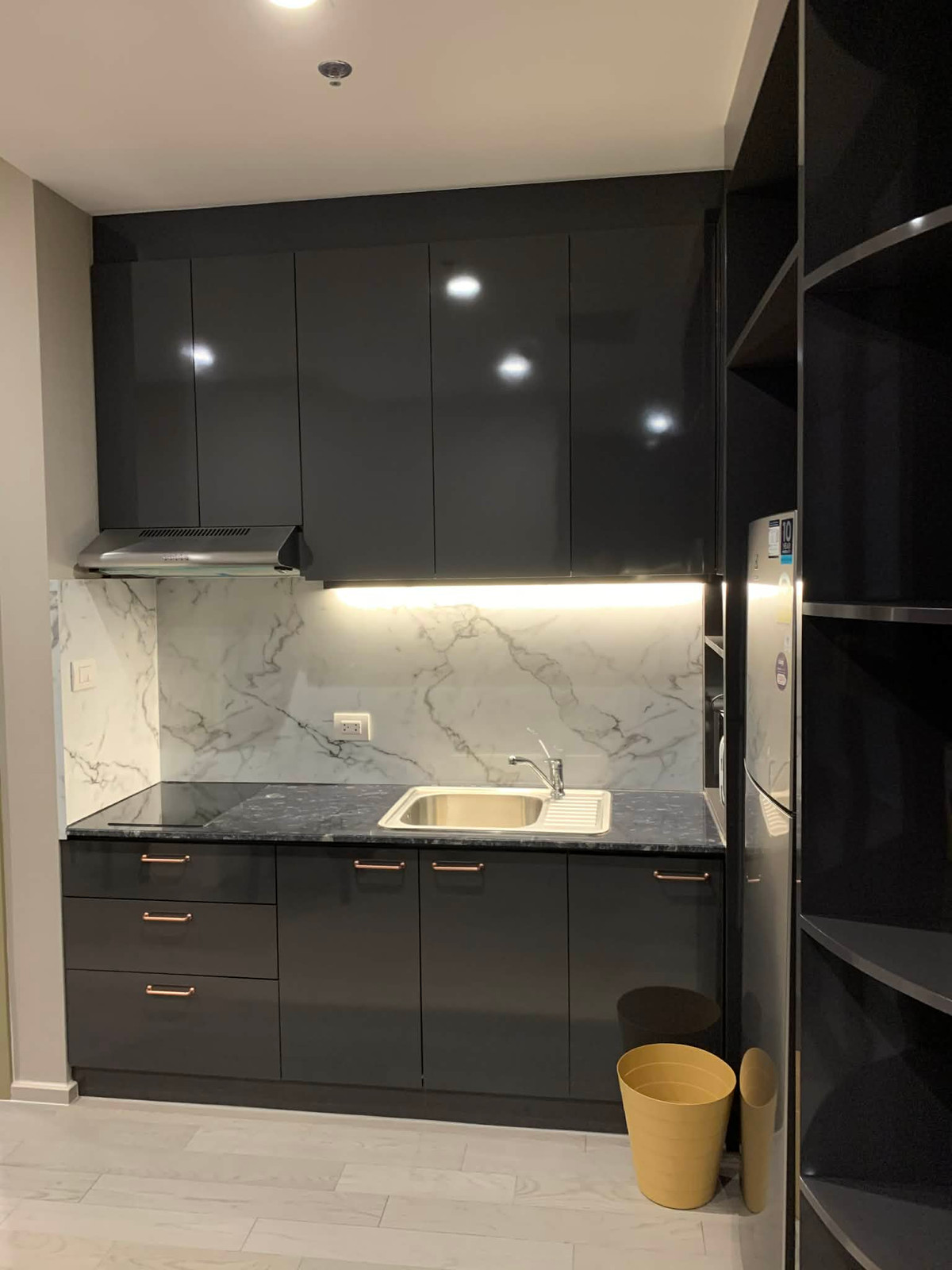 Luxury condo for rent, NOBLE PLOENCHIT, 1 bedroom, 1 bathroom. – รูปที่ 3