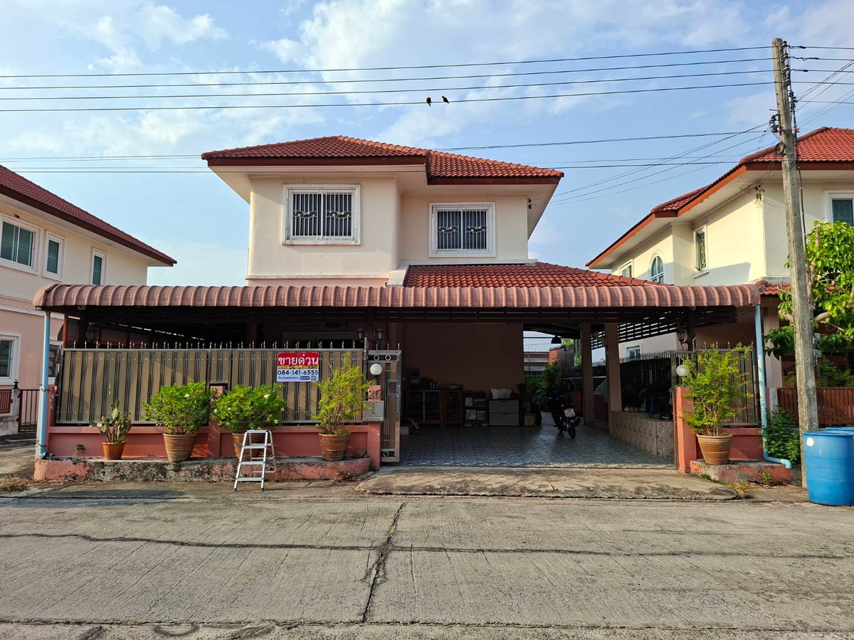 2-story detached house, Baan Phiphaporn Project, Project 3, Liab Khlong Hok Road, Khlong Hok, Khlong Luang, Pathum Thani Province 12120 (price 3,500,000 baht) 2-story detached house, Baan Phiphaporn Project, Project 3, Liab Khlong Hok Road, Khlong Hok, Khlong Luang, Pathum Thani Province 12120 (price 3,500,000 baht)