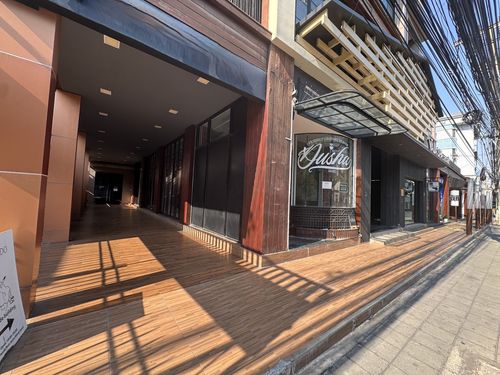 ให้เช่า Retail Sukhumvit 87 ตร.ม. ใกล้ BTS พร้อมพงษ์ ใกล้ Emporium & EmQuartier 