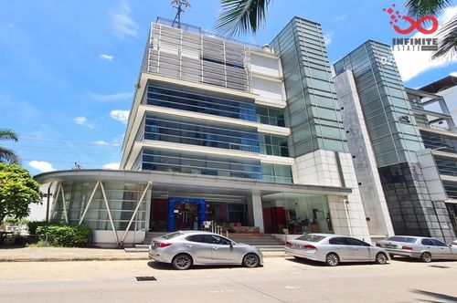 ขายสำนักงาน 6 ชั้น ทำเลถนนบอนด์สตรีท ถนนแจ้งวัฒนะ-ปากเกร็ด39 เมืองทองธานี 
