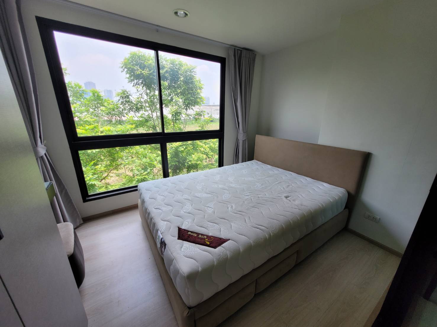 Low rise condo! Rise Rama9 Airport Link Ramkhumhaeng 800 m. 1ห้องนอน 1ห้องน้ำ 26 ตรม. 10,000ต่อเดือน – รูปที่ 3