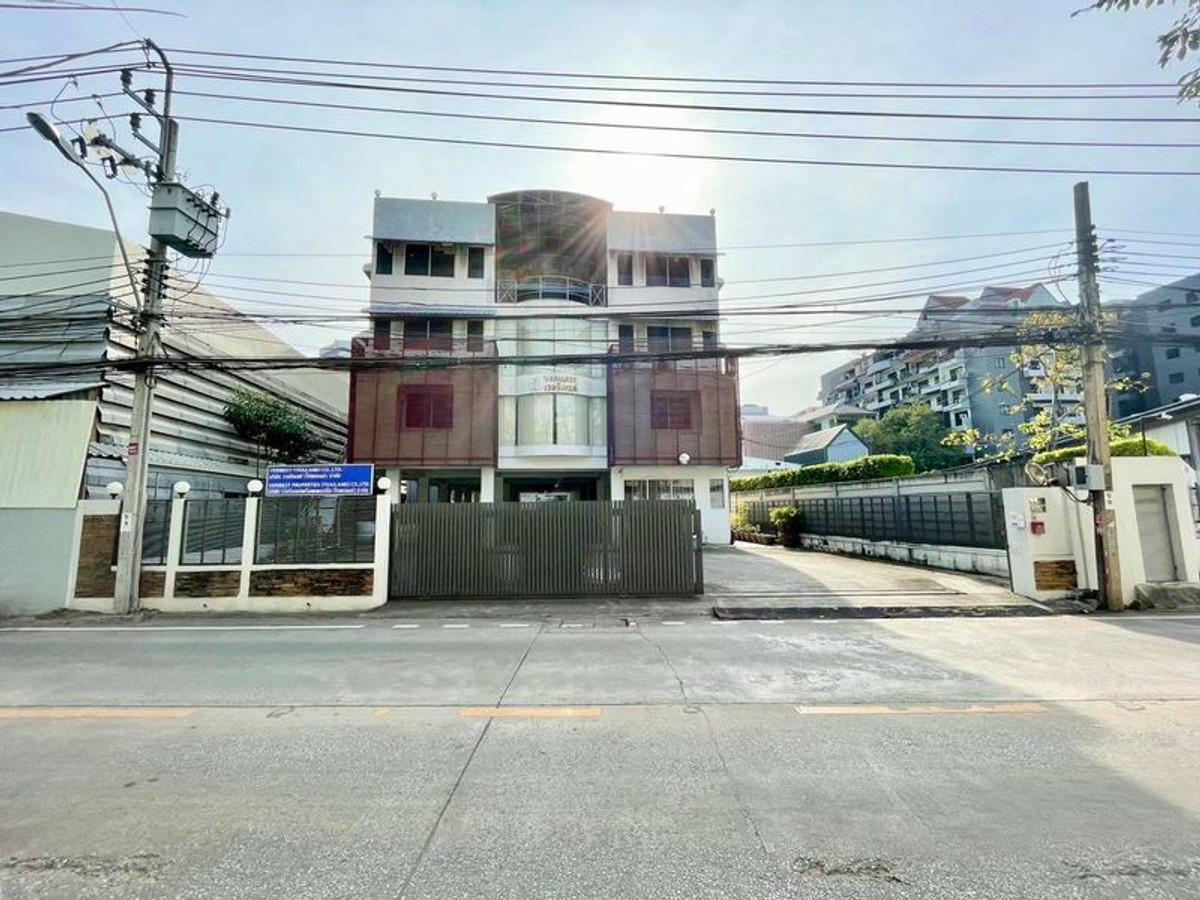 ให้เช่า ออฟฟิศ 5 ชั้น บางนา ขนาดที่ดิน 217 ตารางวา ซอย บางนา-ตราด 30 แขวงบางนาใต้ เขตบางนา กรุงเทพมหานคร