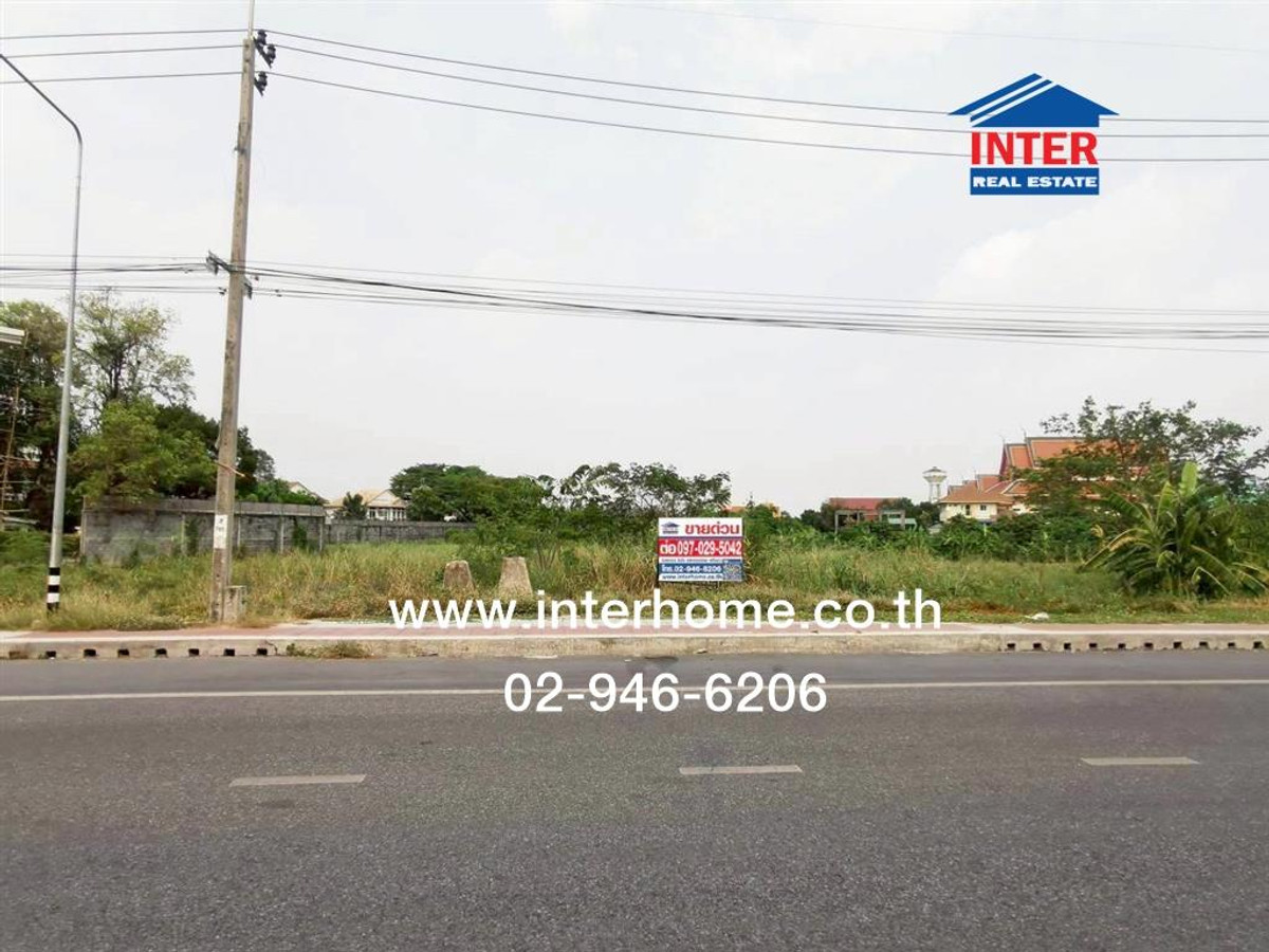 Empty land 7 rai 35.9 sq m. land near Koh Kret, Bang Chak Temple, Chaiyaphruek Road, Chaengwattana-Pak Kret Road, Pak Kret, Nonthaburi. Empty land 7 rai 35.9 sq m. land near Koh Kret, Bang Chak Temple, Chaiyaphruek Road, Chaengwattana-Pak Kret Road, Pak Kret, Nonthaburi.