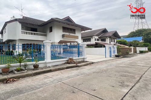 ขายบ้านเดี่ยว 2 ชั้น 95 ตร.ว. หมู่บ้านเกศินีวิลล์  รัชดา-ห้วยขวาง ถนนประชาอุทิศ ใกล้แยกเหม่งจ๋าย
