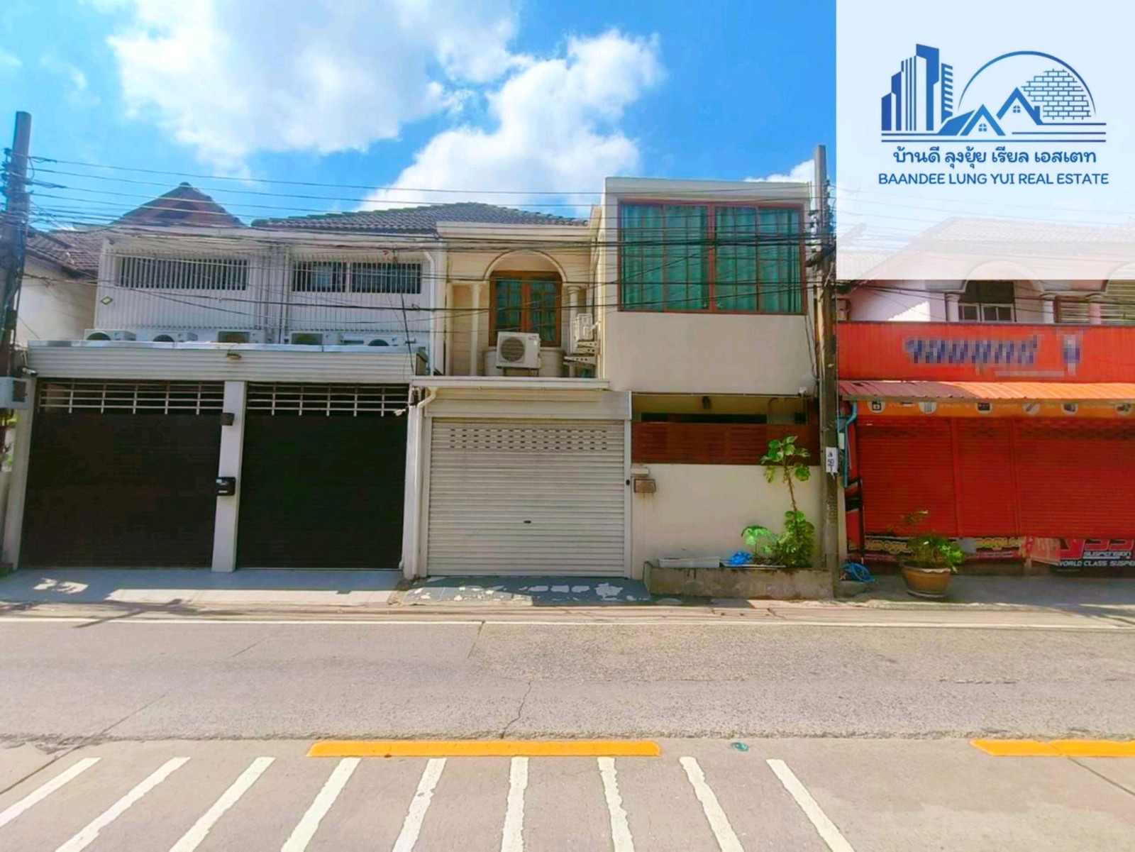 Townhome for Rent in Yu Charoen Ratchada 18 Village 🏜🎡🚆 Townhome for Rent in Yu Charoen Ratchada 18 Village 🏜🎡🚆