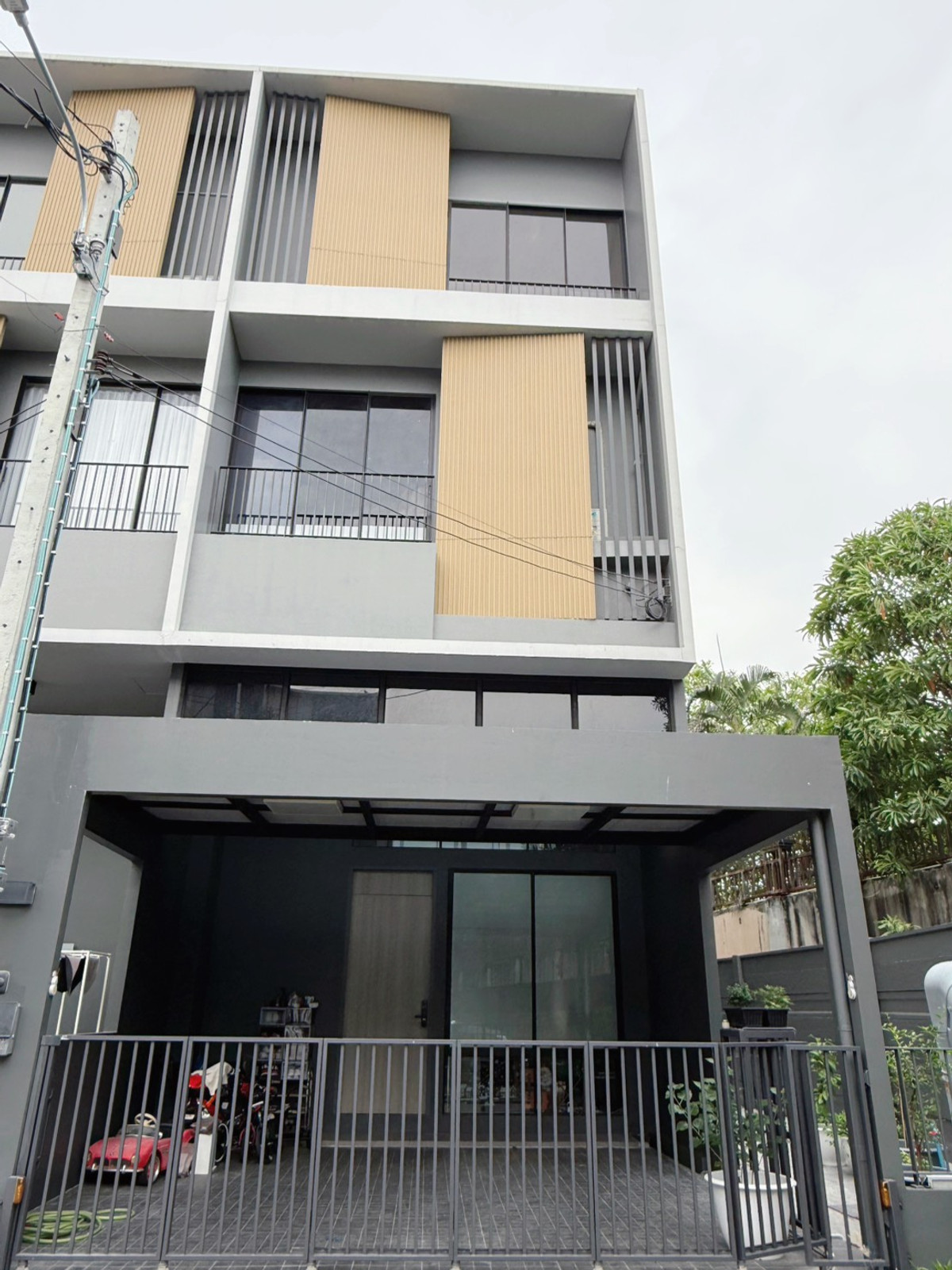 ขายทาวน์โฮม 4 ชั้น หลังมุม หมู่บ้าน นิว โคฟ นอร์ธ ราชพฤกษ์ Nue Cove North Ratchapruek ติดโลตัส นอร์ธ ราชพฤกษ์
