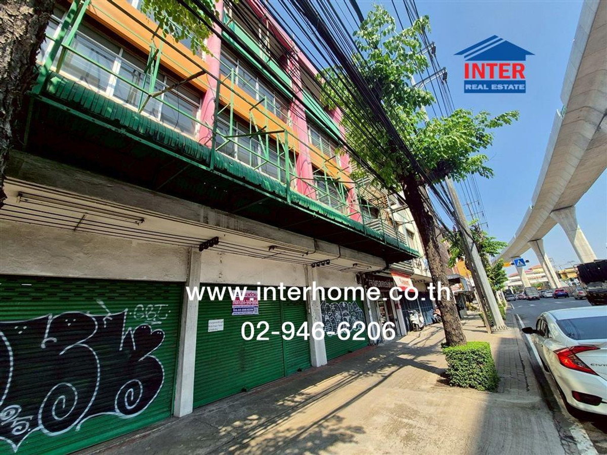 อาคารพาณิชย์ 3.5 ชั้น 50 ตร.ว. อาคารพาณิชย์ ใกล้ซอยสุขสวัสดิ์52/2 ถนนสุขสวัสดิ์ ถนนราษฏร์บูรณะ เขตราษฎร์บูรณะ กรุงเทพมหานคร