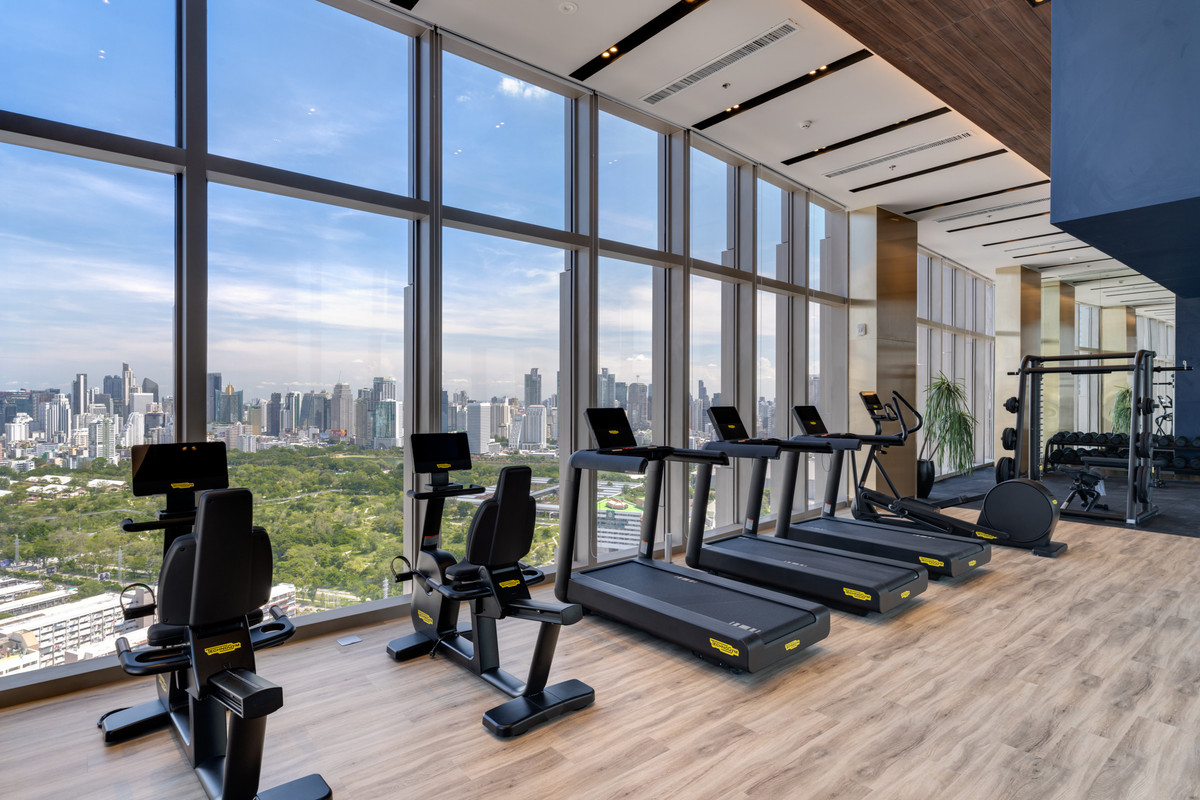 The Crown Residences คอนโดใกล้รถไฟฟ้า MRT ลุมพินี ติดถนนพระราม 4  – รูปที่ 2