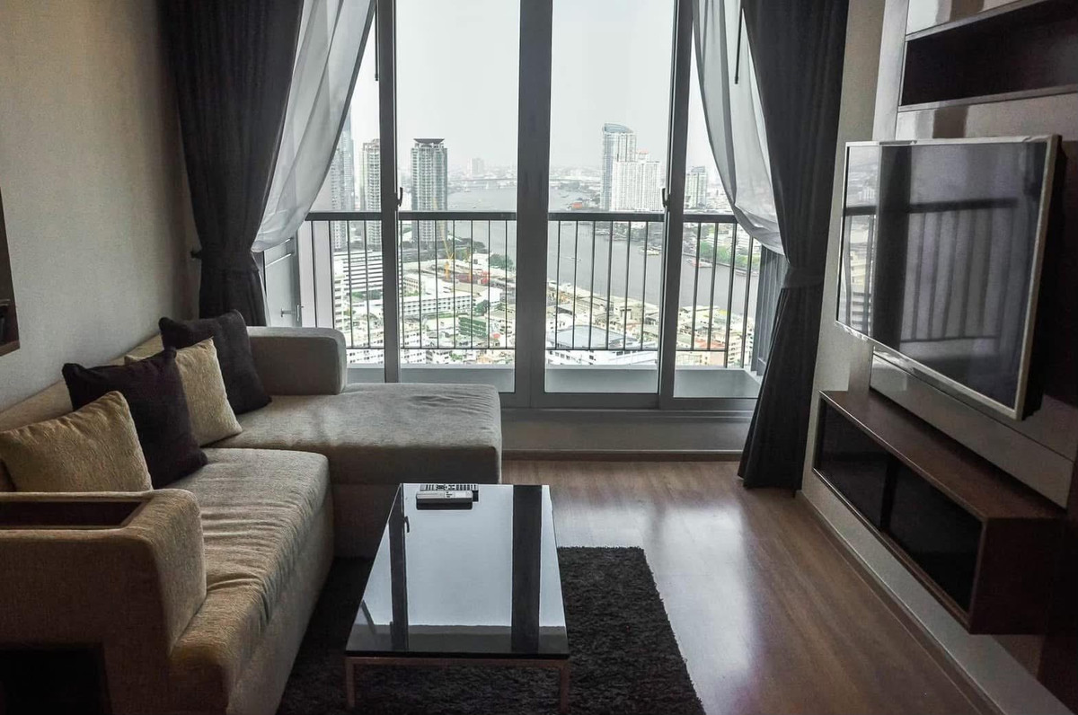 SL158/ให้เช่าคอนโด RHYTHM SATHORN ห้องตำแหน่งพิเศษที่หาได้ยากมาก หนึ่งชั้นมีเพียง 1 ห้องเท่านั้นที่ได้วิวโค้งแม่น้ำ – รูปที่ 3