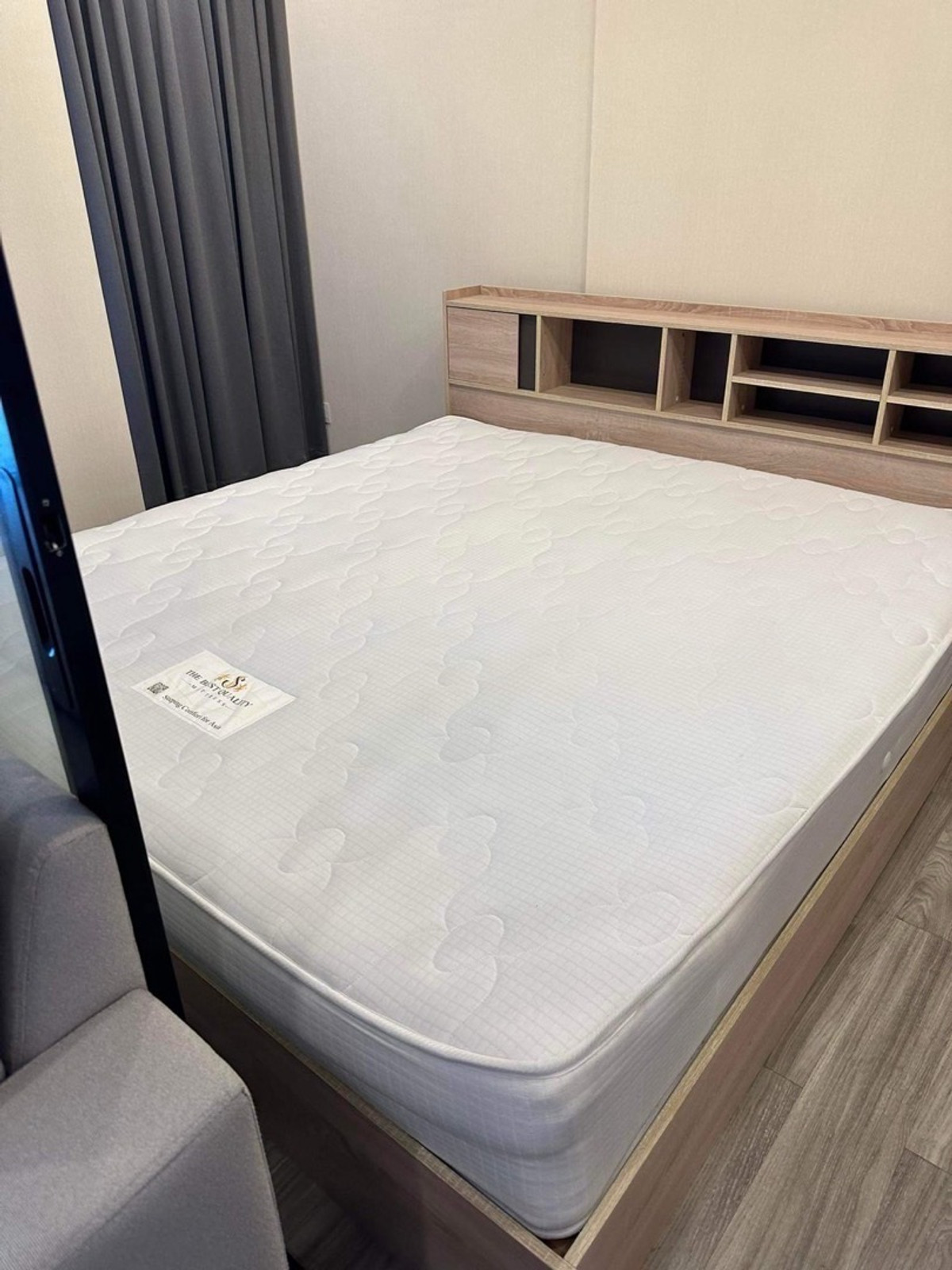 For rent IKON S77 Condo near BTS Onnut, size 30 sq m, Building A, 8th floor, quiet, complete furniture and electrical appliances. There is a shuttle from the project to BTS. Ready to move in, price 13,000 baht. For rent IKON S77 Condo near BTS Onnut, size 30 sq m, Building A, 8th floor, quiet, complete furniture and electrical appliances. There is a shuttle from the project to BTS. Ready to move in, price 13,000 baht.