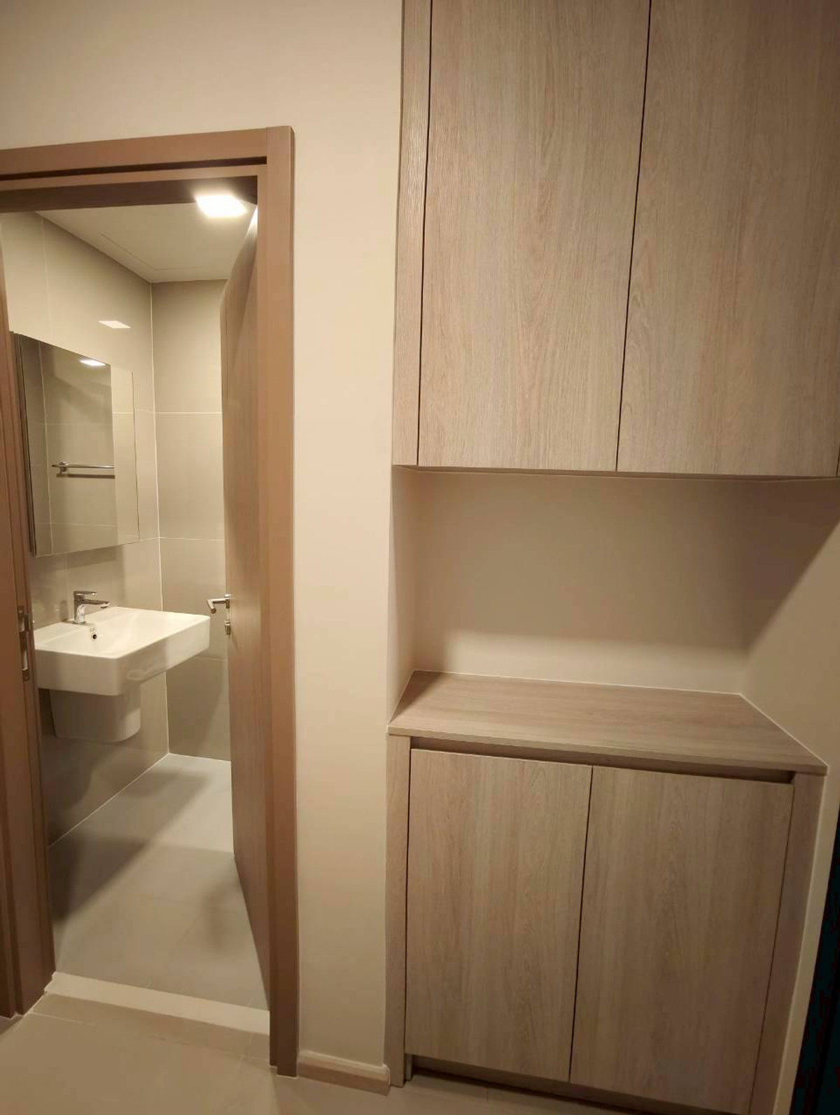 Flow by Sansiri, new room, large and wide, in the middle of the city, river view, 12,000 baht, first renter, call 081-912-8883 – รูปที่ 3