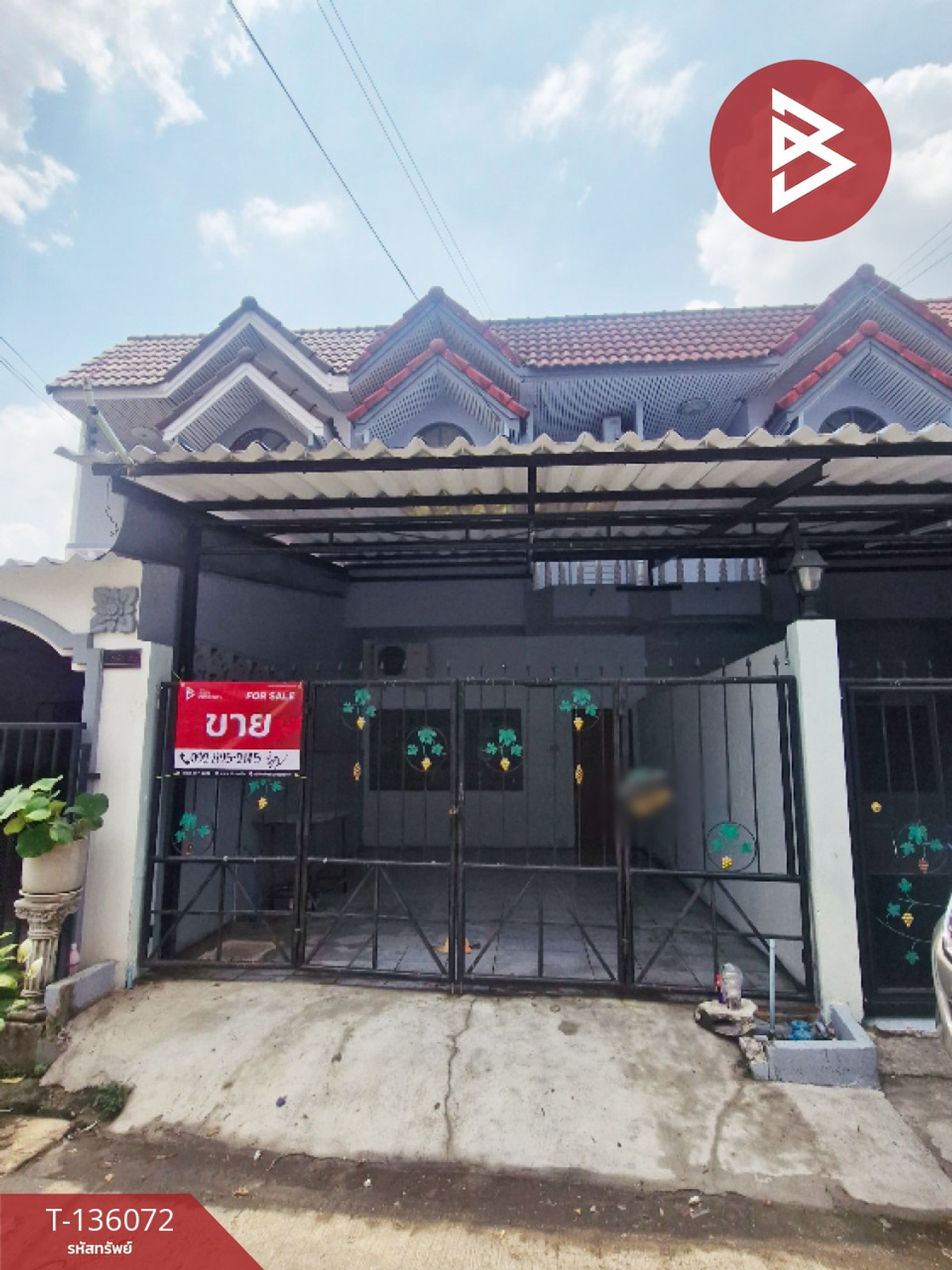 Townhouse for sale/rent Phetpailin Village, Minburi, Bangkok Townhouse for sale/rent Phetpailin Village, Minburi, Bangkok