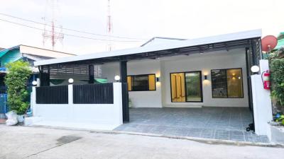 ขายบ้าน  บ้าน สกุลทิพย์ รีโนเวทใหม่ ศาลาธรรมสพน์ เขต ทวีวัฒนา กรุงเทพ CX-149317
