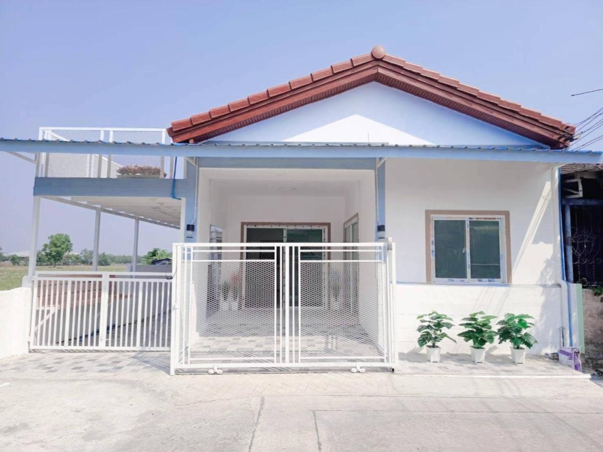 ขายทาวน์เฮ้าส์/ทาวน์โฮม กมลลักษณ์ 2 ไทรน้อย ไทรน้อย นนทบุรี CX-149561 ขายทาวน์เฮ้าส์/ทาวน์โฮม กมลลักษณ์ 2 ไทรน้อย ไทรน้อย นนทบุรี CX-149561