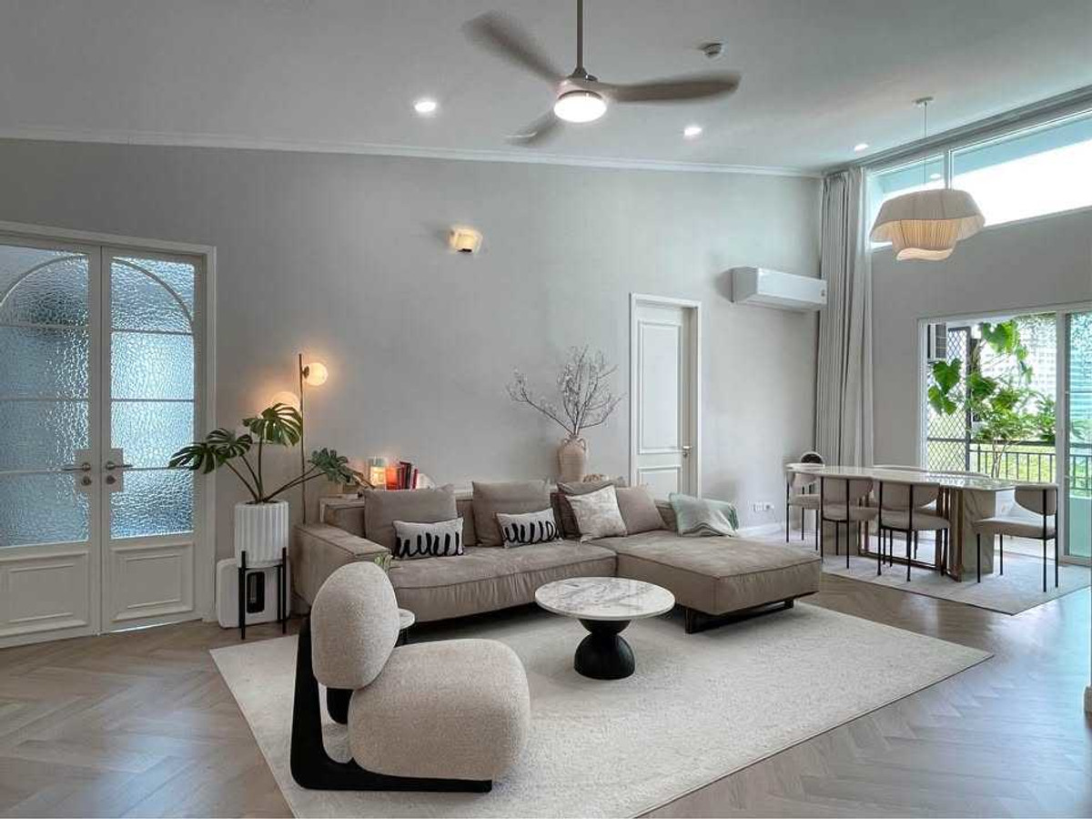 +++Urgent rent+++ The Bangkok Sukhumvit 61 **3 bedrooms, 120 sq m., fully furnished, ready to move in!!