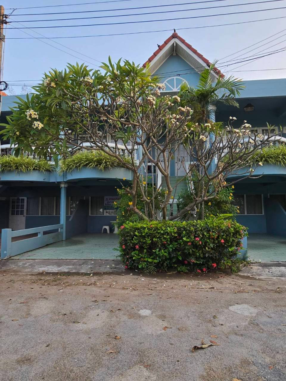 94903 - 2-story townhouse for sale, Puek Tian Subdistrict, Tha Yang District, Phetchaburi Province. 94903 - 2-story townhouse for sale, Puek Tian Subdistrict, Tha Yang District, Phetchaburi Province.