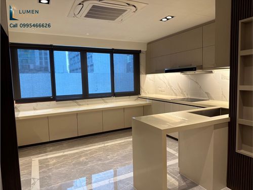 🏰 RARE ITEM: PENTHOUSE ใจกลางเพลินจิต – Ploen Chit Terrace 💎