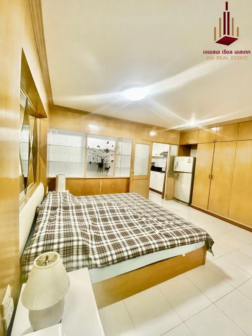 ✨ For Rent: Rin House condo Condo ✨  💰 Only 16,000 THB/month