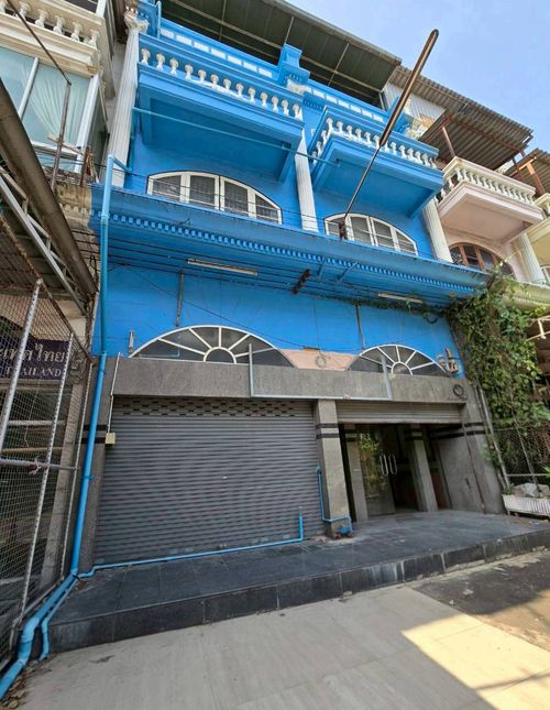 95883 - Commercial building for sale, 3.5 floors, 2 units, Bang Yai City Project, Nonthaburi.