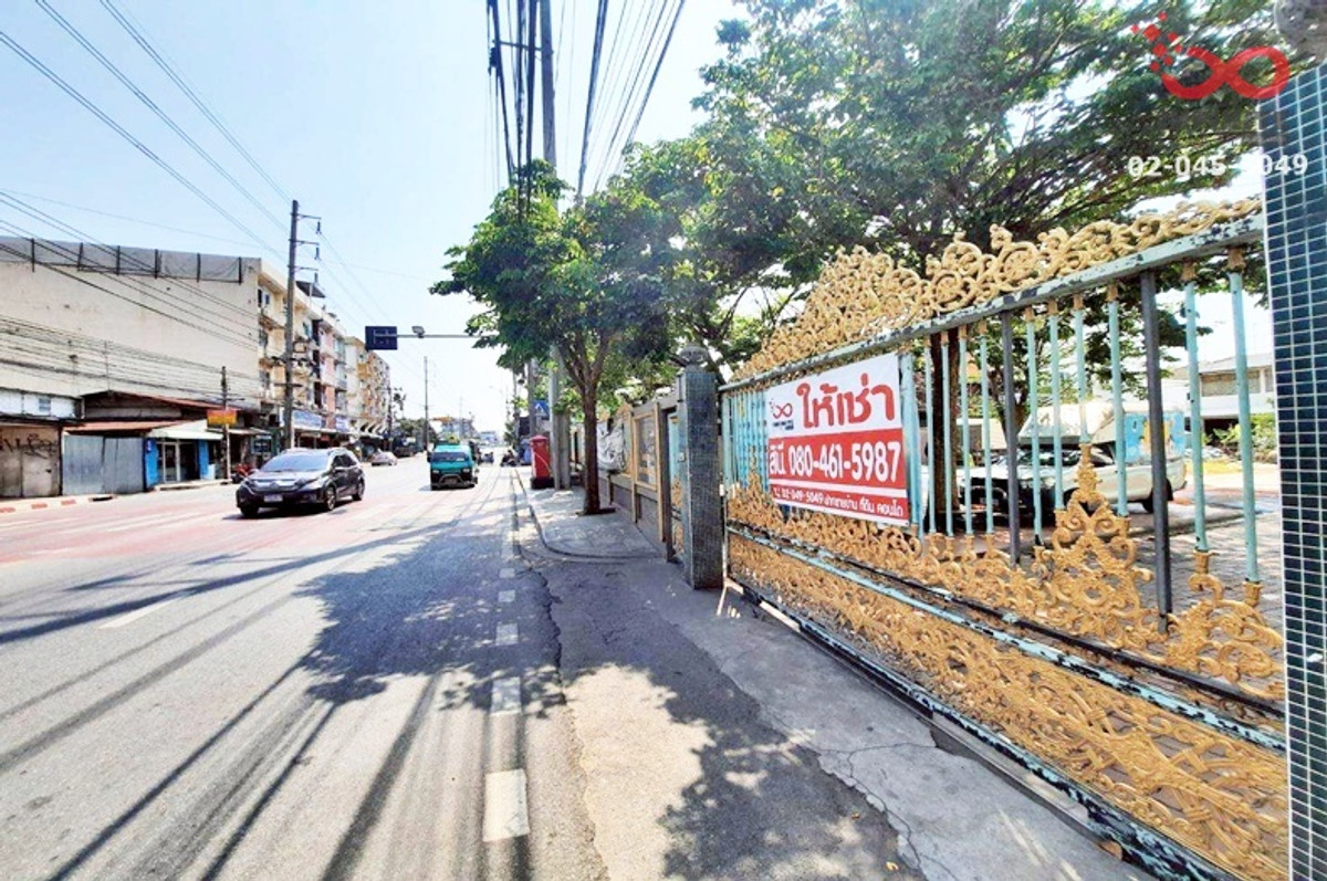 Land for rent, 278 sq m., next to Ekachai Road, with 2-story building, 400 sq m., Bang Khun Thian, Chom Thong.