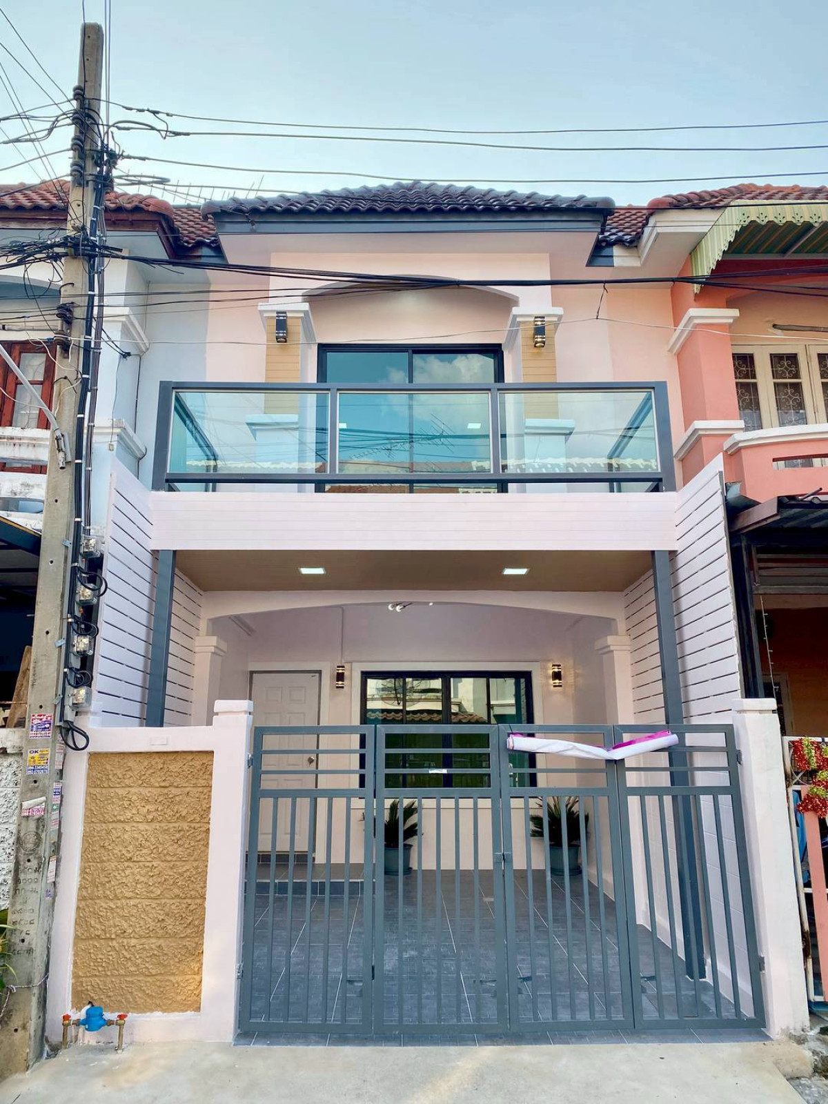 ขายทาวน์เฮ้าส์/ทาวน์โฮม บ้านนริศา บ้านกล้วย-ไทรน้อย รีโนเวทใหม่ พิมลราช บางบัวทอง นนทบุรี CX-149314
