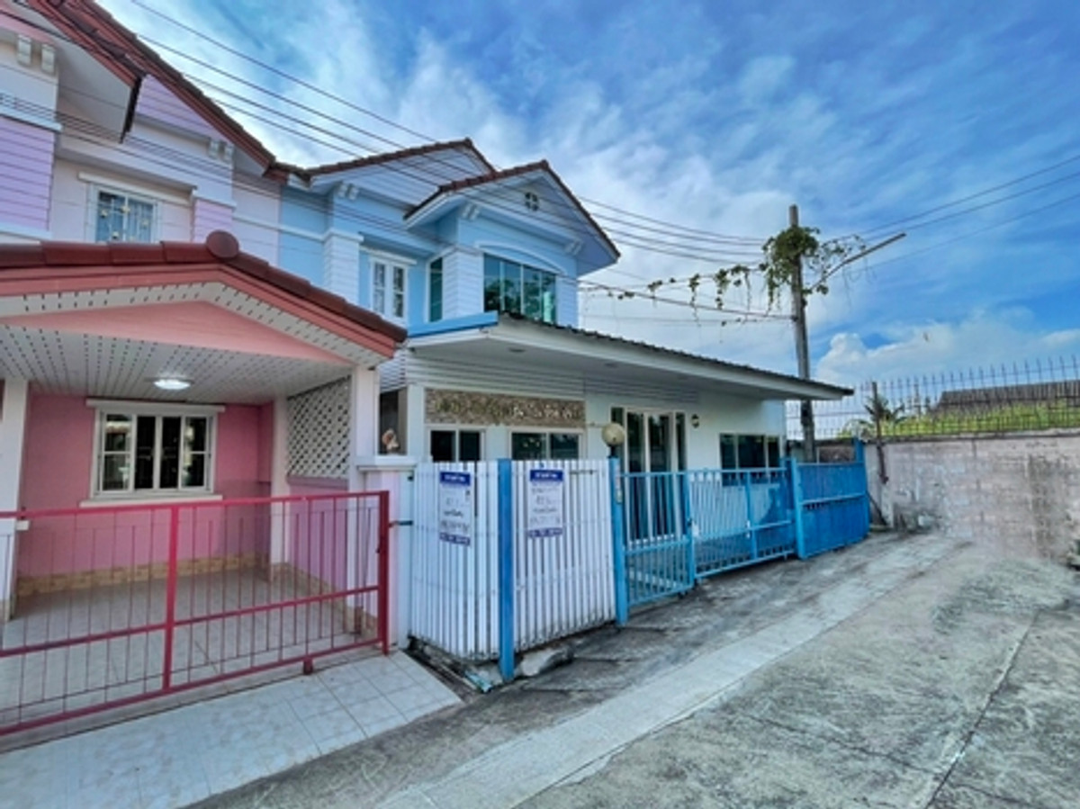  ขายทาวเฮาร์ 2 ชั้น (หลังริม) หมู่บ้าน สินเพชร (Baan Sinpetch) ใกล้ถนนรัตนาธิเบศร์ ทำเลรถไฟฟ้าสายสีม่วง จาก MRT คลองบางไผ่ เพียง 600 เมตร ถ.จันทร์ทองเอี่ยม ต.พิมลราช อ.บางบัวทอง จ.นนทบุรี 11110 – รูปที่ 3
