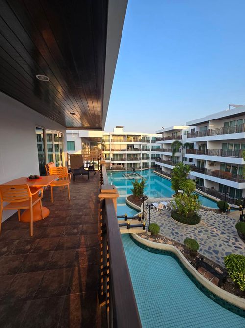 คอนโดฟิวบ้านเดี่ยว “The Beach Palace ชะอำ-หัวหิน“ ตึกหน้าสุดติดทะเล | พื้นที่กว้าง 153 ตร.ม. | วิวทะเลเต็มตาจากระเบียง