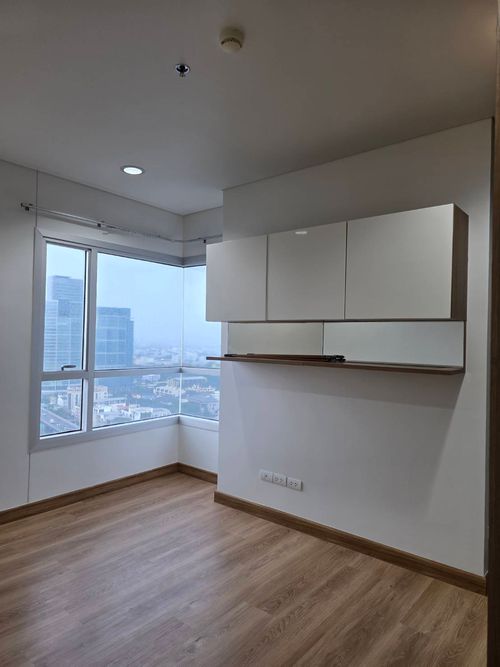 🏠✨ Intro Phaholyothin – Pradipat | ขายคอนโด 1 ห้องนอน พร้อมอยู่  (HBH-ST-233)