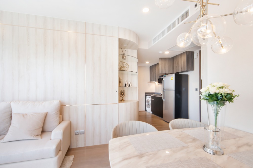 FOR SALE - ASHTON CHULA-SILOM 2 ห้องนอน 1 ห้องน้ำ พร้อมอยู่ ชั้นสูง วิวสวนลุมพินี ตกแต่งครบ 14.6 ล้าน เท่านั้น – รูปที่ 4