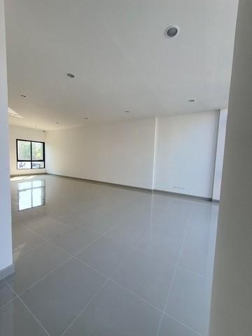 Home office for rent, 4 floors, Premium Place Mayalap project, Praserenmanukit Road. Soi Ramintra 14 – รูปที่ 3