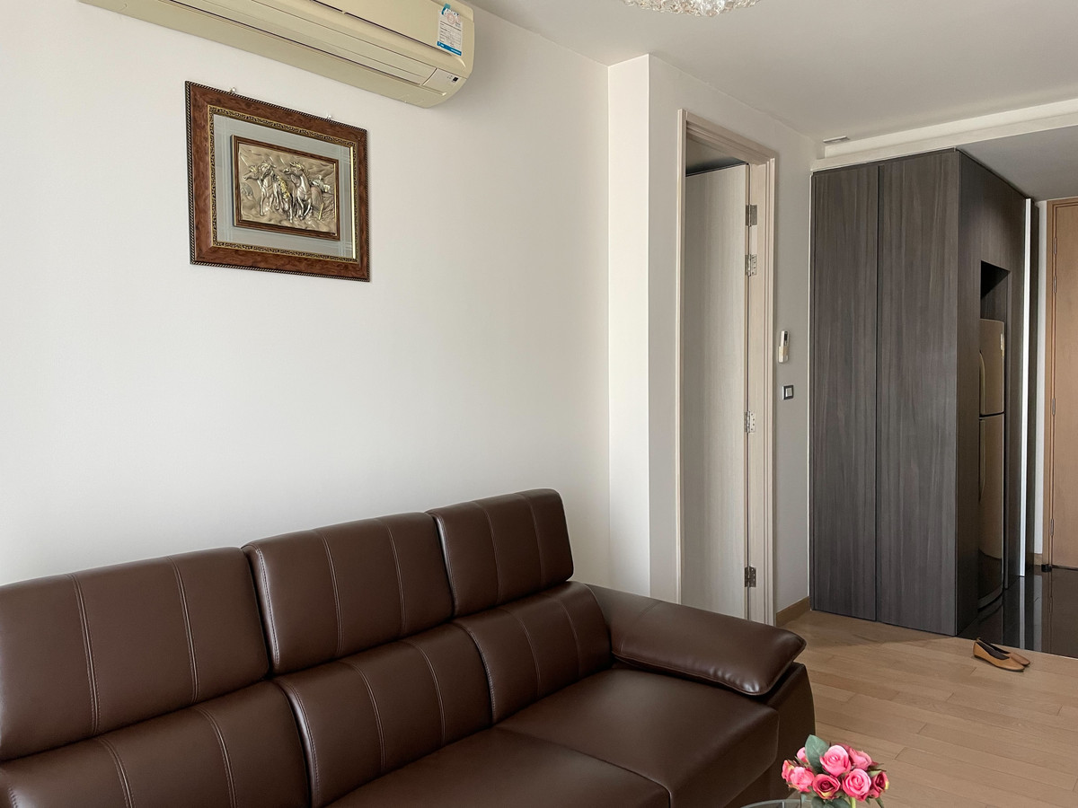 For rent condo Via sukhumvit 49 fully furnished (S15-22264) 