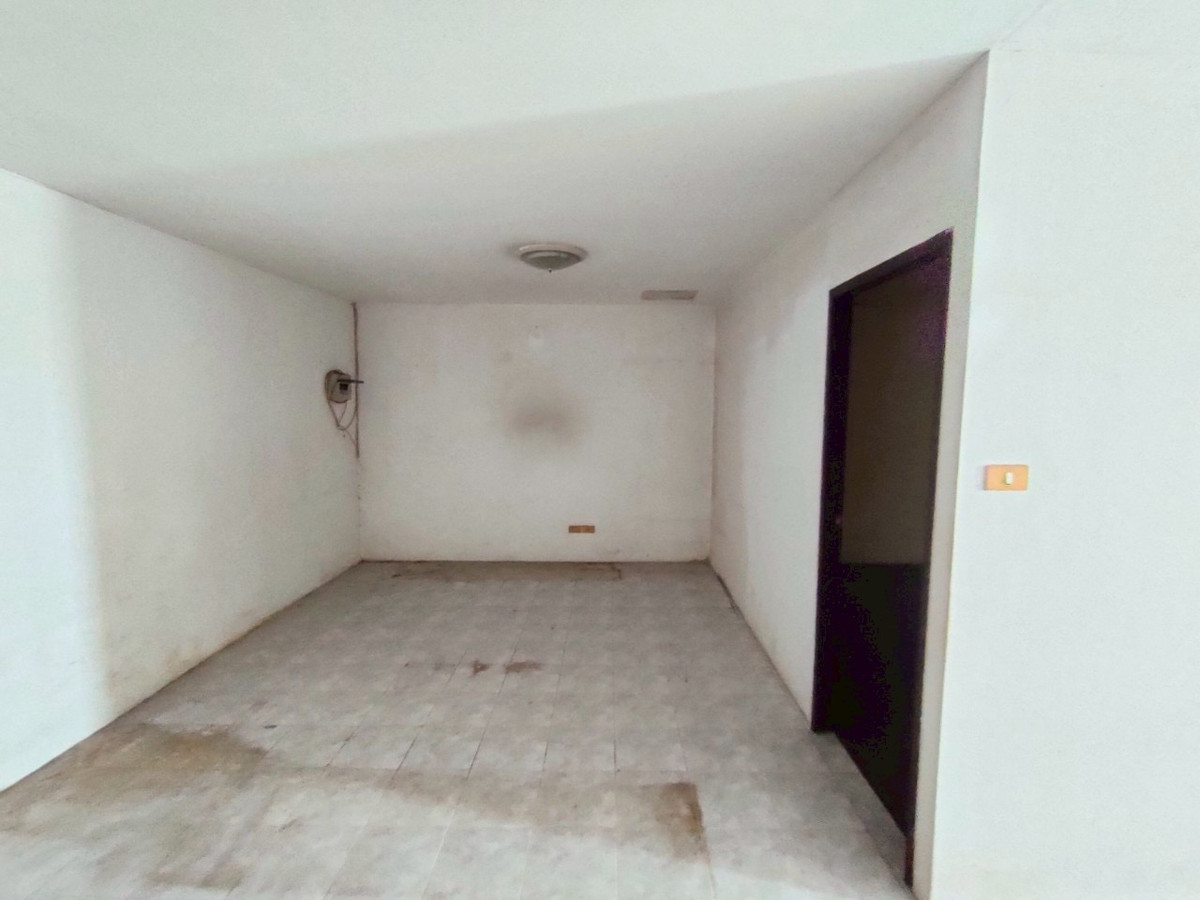 D.D. Tower Condo, large room, comfortable, near MRT Huai Khwang. – รูปที่ 2