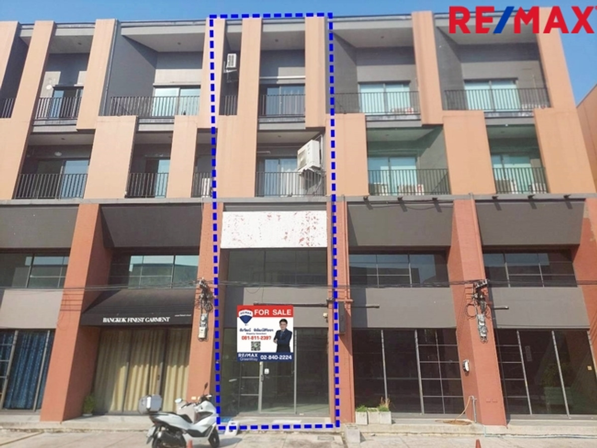 Urgent sale! Townhome 3.5 floors, commercial location @ Siri Avenue Phetkasem 81