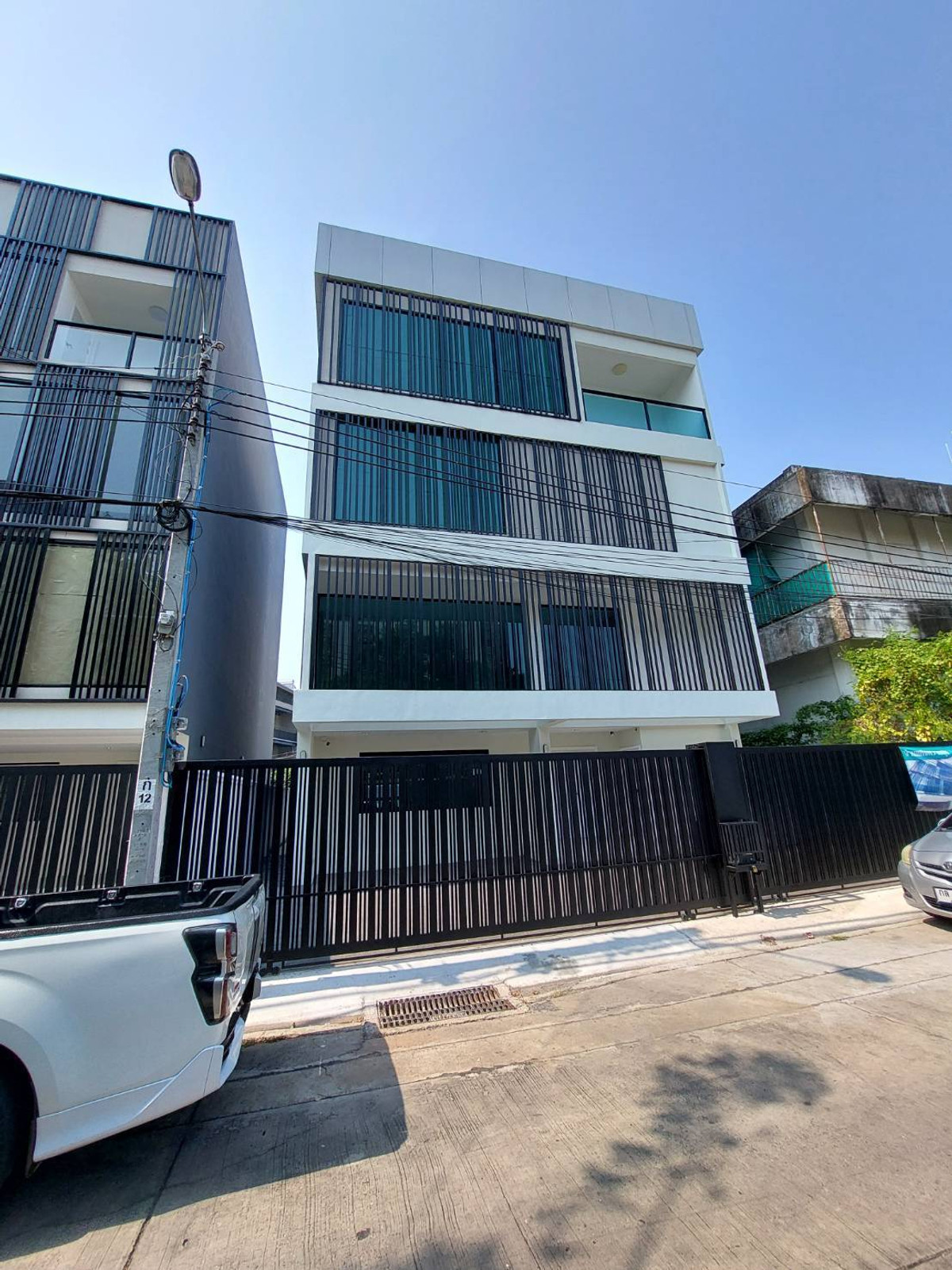 🔥 ขายบ้านเดี่ยวหรู พร้อมลิฟท์ 3 ห้องนอน 350 ตร.ม. จอดรถ 4 คัน | บ้านตกแต่งพร้อมอยู่ ราคา 29 ล้าน 🔥 ขายบ้านเดี่ยวหรู พร้อมลิฟท์ 3 ห้องนอน 350 ตร.ม. จอดรถ 4 คัน | บ้านตกแต่งพร้อมอยู่ ราคา 29 ล้าน