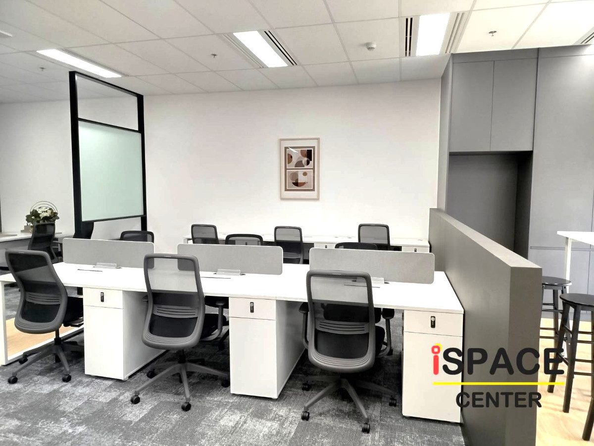 🚨 Office next to BTS Nana 0 meters, Full Furnished, beautiful room, ready to use. Limited quantity! 🚨 Office next to BTS Nana 0 meters, Full Furnished, beautiful room, ready to use. Limited quantity!