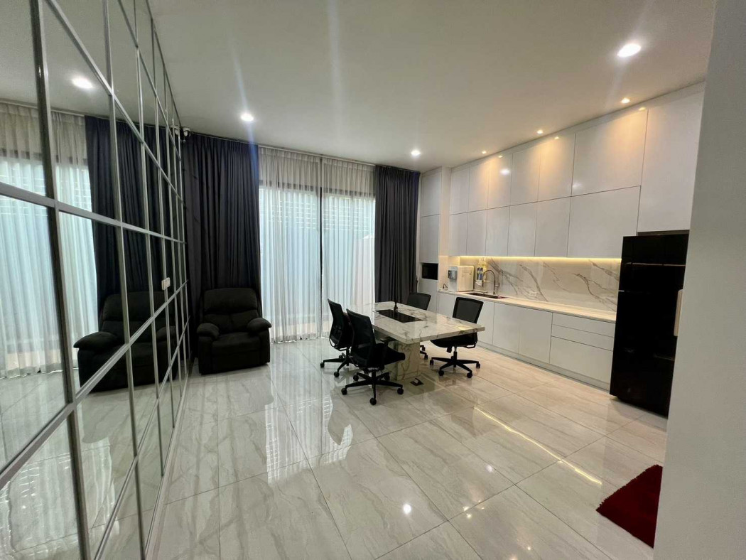 Townhome for rent, The Author Ratchada 32, 227 sq m, 20 sq wa, near MRT Ladprao. – รูปที่ 2
