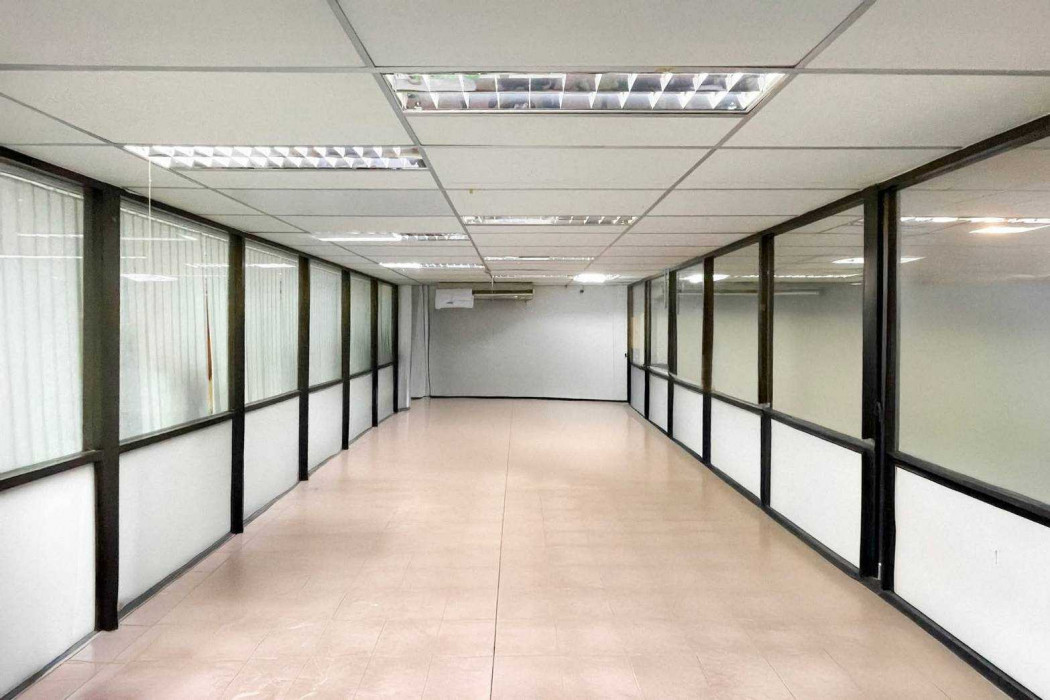 Factory for sale, logistics zone, 1600 sq m, 1 rai 46.60 sq wah, near Suvarnabhumi Airport. – รูปที่ 3