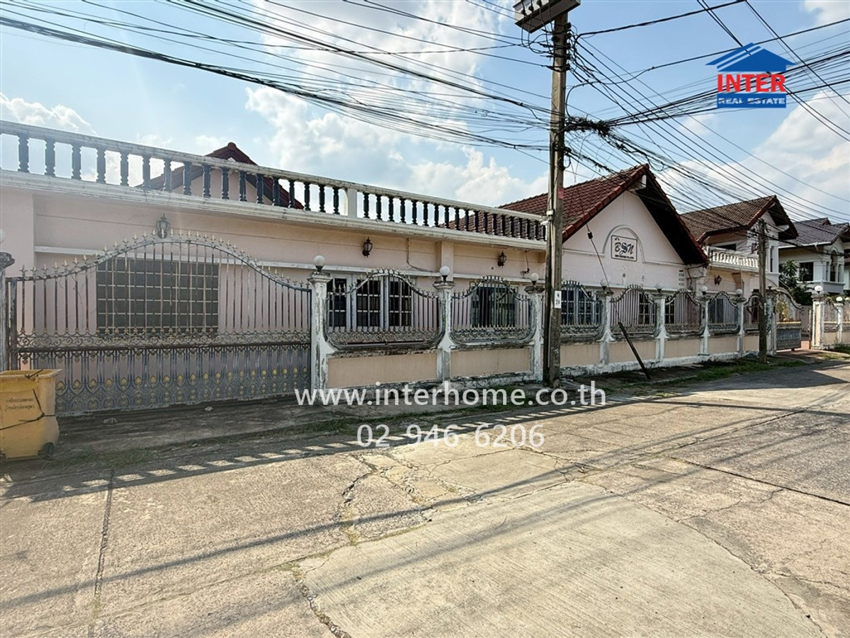 2-story detached house, 171 sq m, Fueang Fa Happyland Village. Soi Lat Phrao 101 Happyland Road Lat Phrao-Nawamin Road, Bang Kapi District, Bangkok 2-story detached house, 171 sq m, Fueang Fa Happyland Village. Soi Lat Phrao 101 Happyland Road Lat Phrao-Nawamin Road, Bang Kapi District, Bangkok