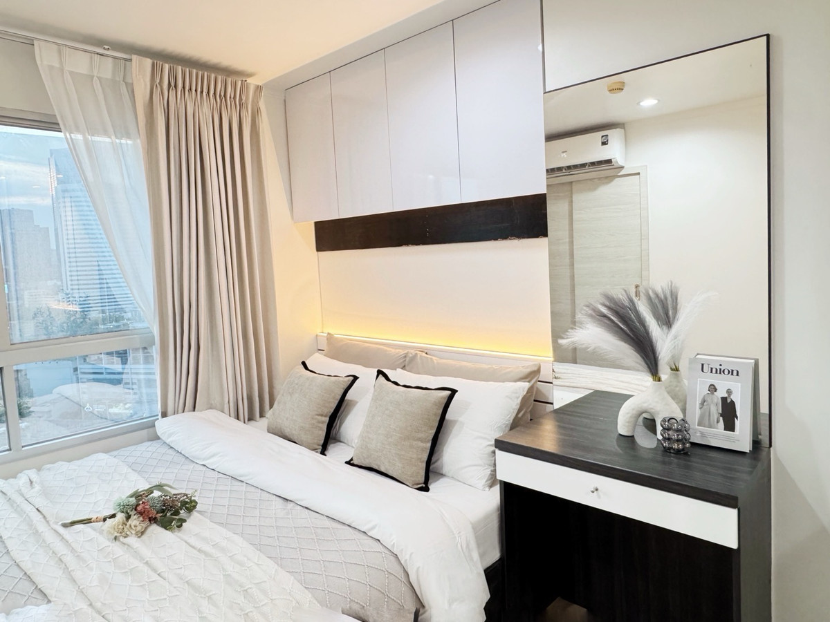 🔥Urgent Sale🔥 Lumpini Park Rama 9 - Ratchada, near MRT Rama 9 station. Fully furnished and ready to move in.