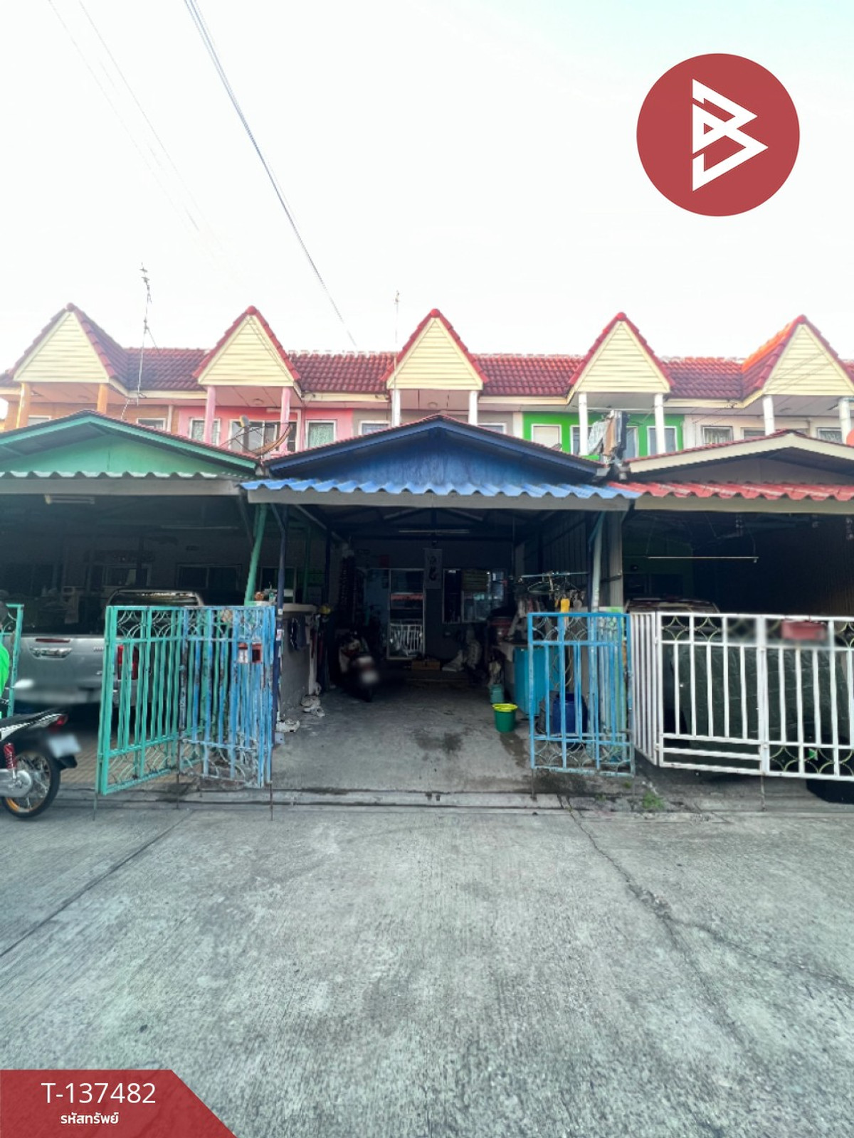 Townhouse for sale Chutima Village, Phraeksa (Mungkorn-Nakdee), Phraeksa, Samut Prakan Townhouse for sale Chutima Village, Phraeksa (Mungkorn-Nakdee), Phraeksa, Samut Prakan